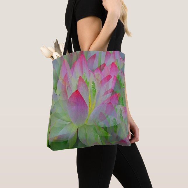 Lotus...... Tasche (Von Nahem)