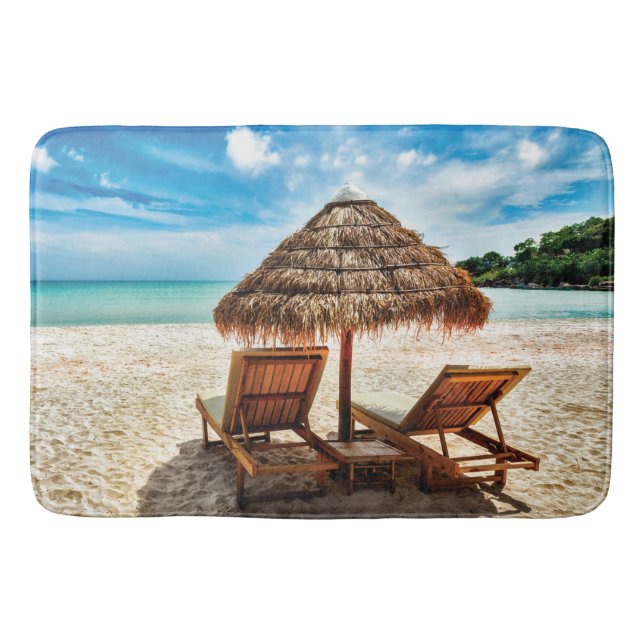 Lounge Chairs Beach throw Pillow Badematte (Vorderseite)