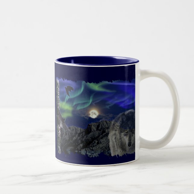 Loup gris, Ravens & Aurora & Totem Wildlife Mug (Droit)