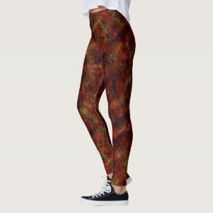 Lourde peau rouge sur des leggings gris rugueux