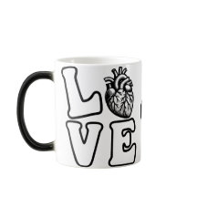 LOVE Anatomisches menschliches Herz