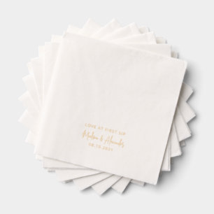 Love at First Sip Custom Names Mariage de script