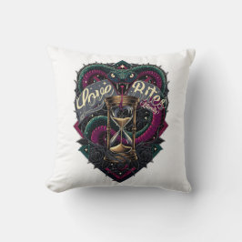 Love Bites (Literally) T-Shirt | Venomous Valentin Kissen