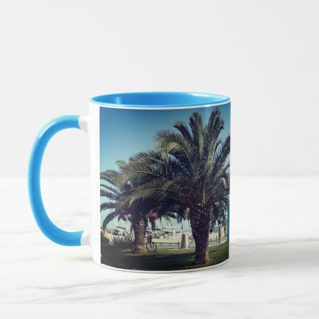 Love Grèce Monogram Palmiers Summer Mug (Gauche)
