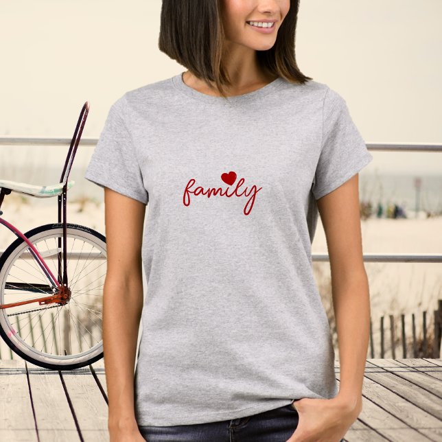 Love Heart Family Graphic T-Shirt (Créateur téléchargé)