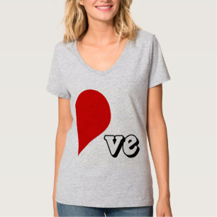 LOVE HEART RECHTE SEITE -.png T-Shirt