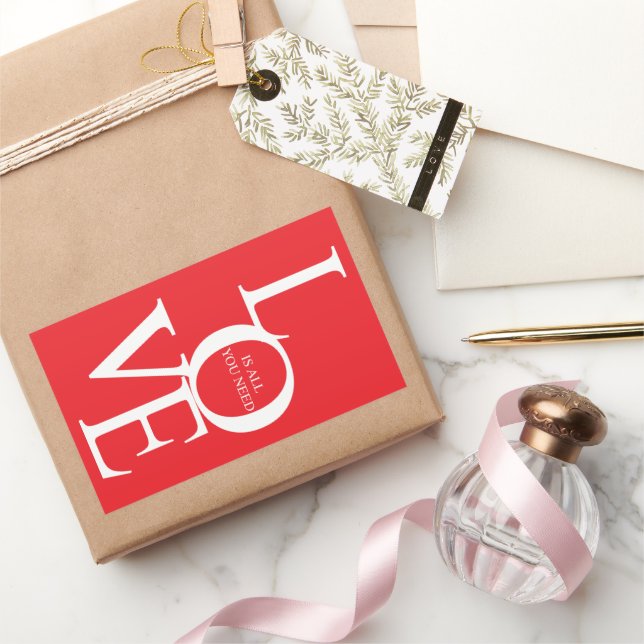 Love is all you need rechteckiger aufkleber (Schenken)