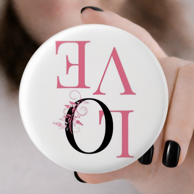 Love Pin Button —Valentine's Gift —Romantic Patche (Von Creator hochgeladen)