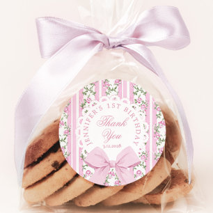 Love Shack Fancy One Floral Coquette Bow Geburtsta Runder Aufkleber