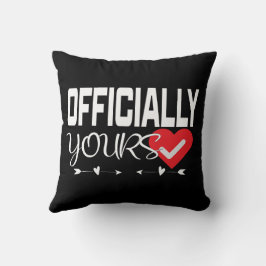 Love Verified Heart Checkmar Kissen