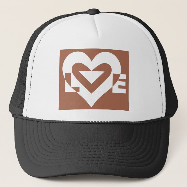 Love White on Brown Truckerkappe (Vorderseite)