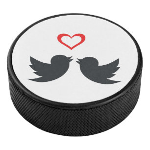 LOVEBIRDS EISHOCKEY PUCK