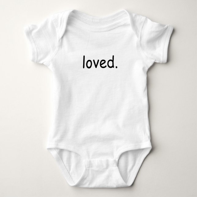 LOVED Bodysuit Baby Strampler (Vorderseite)