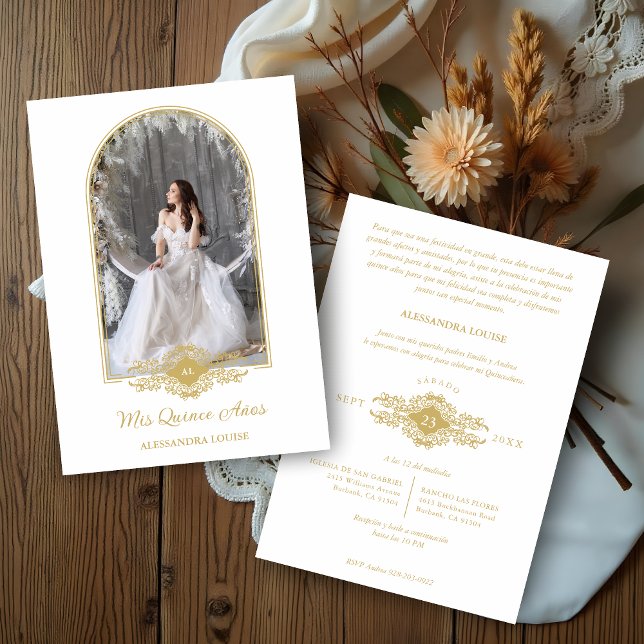 Lovely Quinceañera Spanish Stilysh Gold Chic Arch  Einladung (Lovely Quinceañera Spanish Stilysh Faux Golden Effect Arch Effect Photo Invitations Cards.)