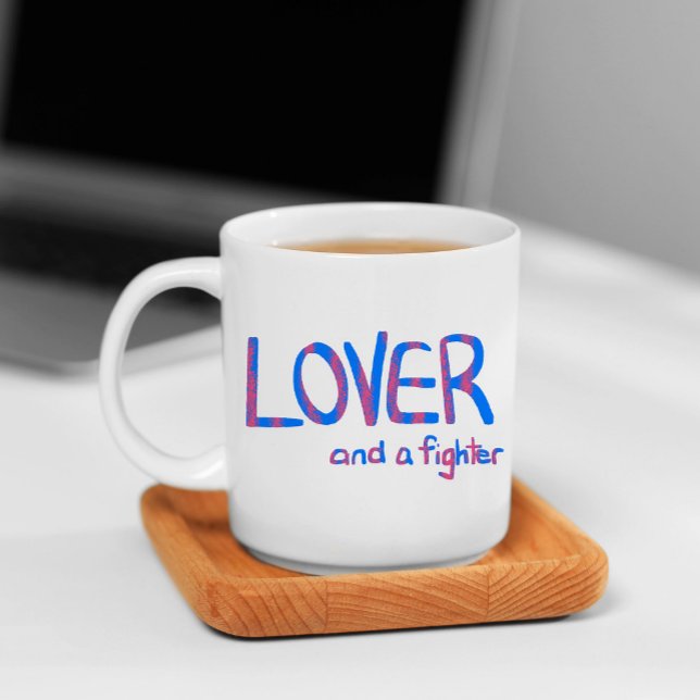 Lover und ein Kämpfer in Blau und Rosa Tasse (Von Creator hochgeladen)