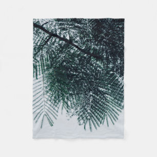 Low-angle photo of green tree fleecedecke