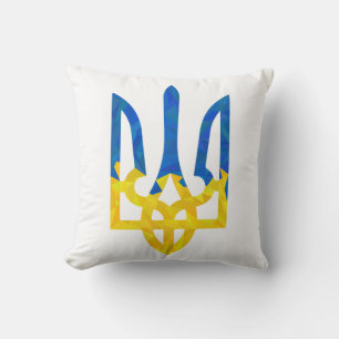 Low polygonal ukrainisch trident kissen