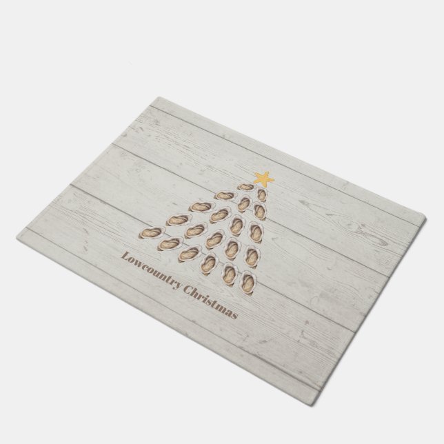 Lowcountry Oyster Weihnachtsbaum auf Holzplanke Fußmatte (Schrägansicht)