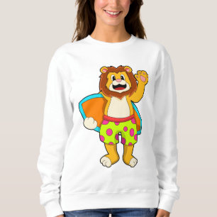 Löwe als Surfer mit Surfbrett Sweatshirt