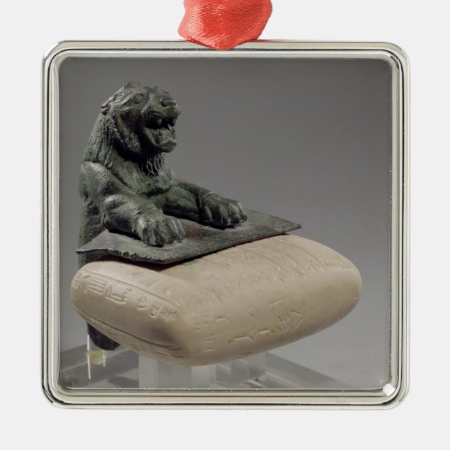Löwe, der eine Hurrian Grundlagentablette, c.2150 Ornament Aus Metall (Vorne)