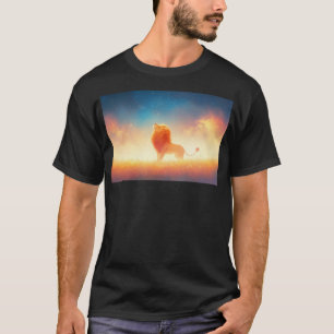 Löwe in der Umarmung des Sonnenuntergangs T-Shirt