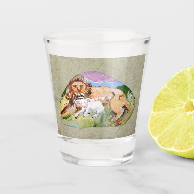 Löwe 🦁 und Lamm 🐑 Schnapsglas (Vorderseite)