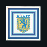 Löwe von Judah Emblem Jerusalem Hebräisch Serviette<br><div class="desc">Eine Packung mit 50 Cocktail-Servietten aus weißem Papier mit dem Bild eines blauen und gelben Löwen von Judah und breiten doppelblauen Rahmen in hellblau auf weiß bestickt. "Jerusalem" wird oben auf dem hebräischen Emblem gedruckt. Siehe dazu passende Stoffservietten und Untersetzer. Die gesamte Hanukkah Napkin Kollektion finden Sie unter der Rubrik...</div>