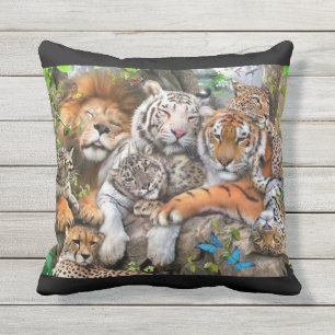 Löwen, Tiger und Geparde im Paradies Kissen