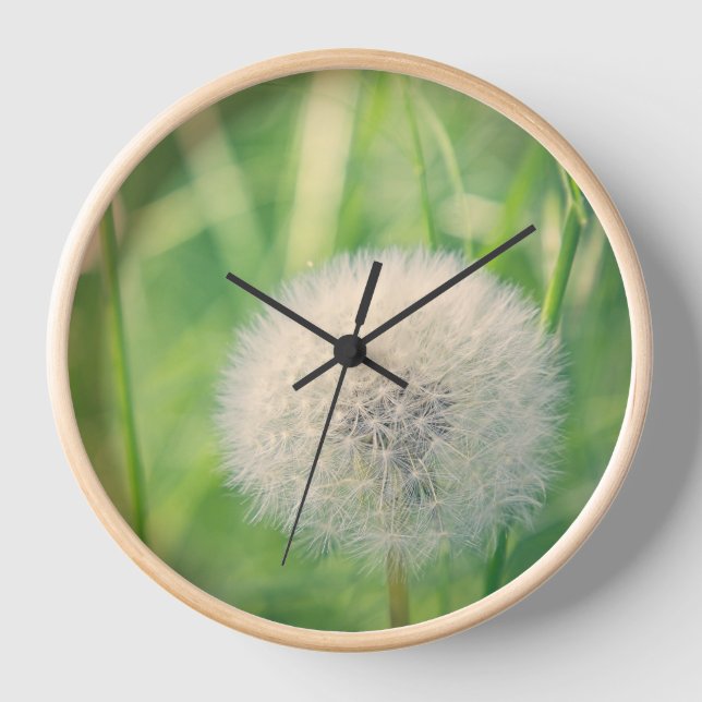 Löwenzahn in einem Märchen  Uhr (Vorderseite)