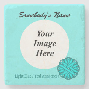 Lt Blue / Aquamarine Blume Ribbon von Kenneth Yonc Steinuntersetzer