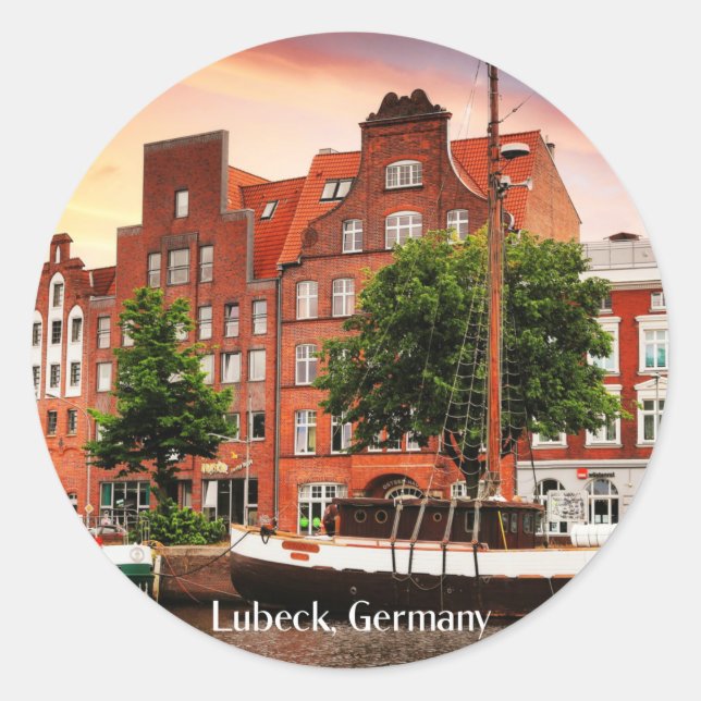 Lubeck Germany city scape Runder Aufkleber (Vorderseite)