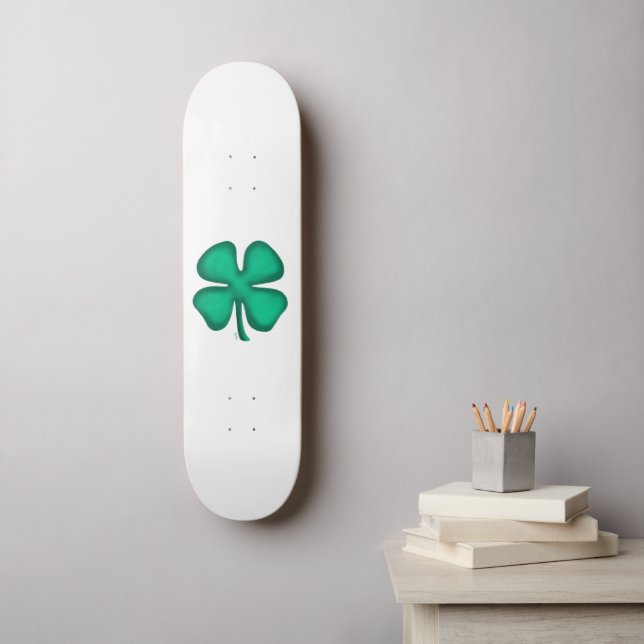 Lucky 4 Leaf Irish Clover Skateboard (Wandkunst)