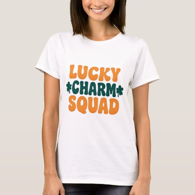 Lucky Charm Squad Glows St. Patrick's Day T-Shirt (Vorderseite)
