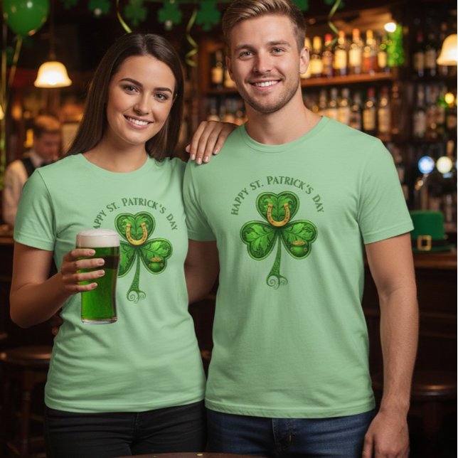 Lucky Clover Horseshoe Tee – St. Patrick's Day (Von Creator hochgeladen)