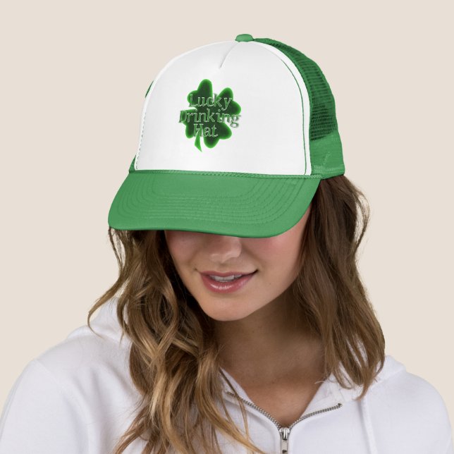 Lucky Drinking Hat - St. Patrick's Day Truckerkappe (Beispiel)