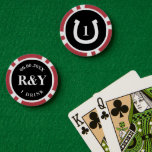 Lucky Horseshoe Logo Las Vegas Hochzeit Poker Chip<br><div class="desc">Glückliche Hufeisen Logo Las Vegas Hochzeit Poker Chips. Maßgeschneiderter Farbtupfer für Getränke oder andere Ideen. Fügen Sie Braut- und Bräutigam-Initialen und das Ehedatum hinzu. Personalisierte Party Poker Chips für Hochzeitsgäste. Ideal für den Themenort in Las Vegas Ziel Ehe. Verwenden Sie zum Trinken an der Bar. Kann auch als Keepake oder...</div>