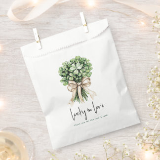 Lucky in Love Bridal Shower Clover Bouquet Geschenktütchen