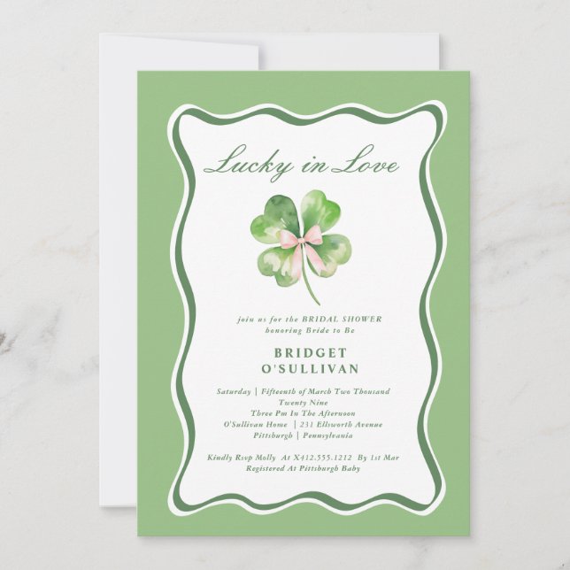 Lucky in Love Bridal Shower  Shamrock Invitation Einladung (Vorderseite)