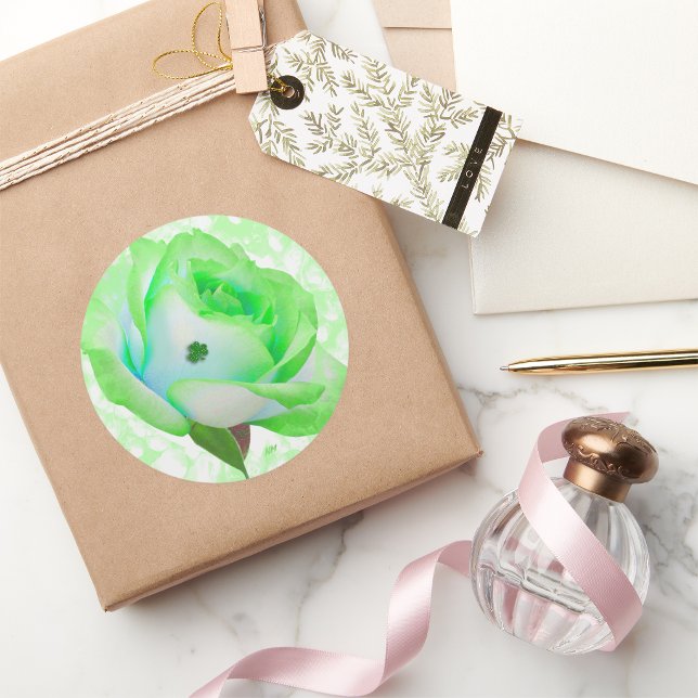 Lucky Irish Rose Aufkleber (Von Creator hochgeladen)