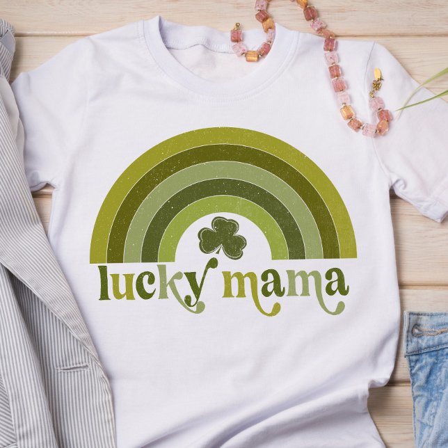 Lucky Mama Retro St Patrick's Day T-Shirt (Von Creator hochgeladen)
