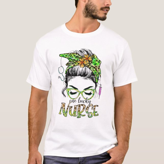 Lucky Nurse Messy Bun Kleeblatt T-Shirt (Vorderseite)