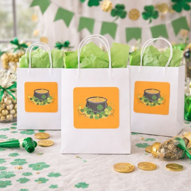 Lucky Pot of Gold St. Patrick’s Day Quadratischer Aufkleber (Von Creator hochgeladen)