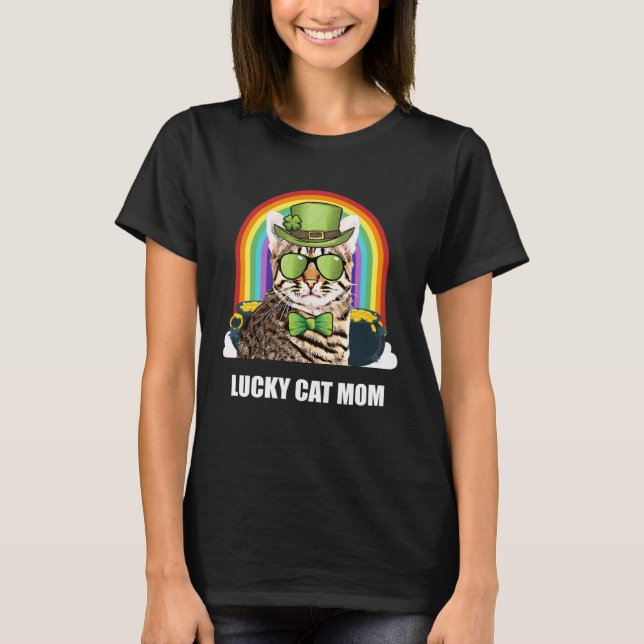 Lucky Savannah Cat Mom St Patricks Day T-Shirt (Vorderseite)