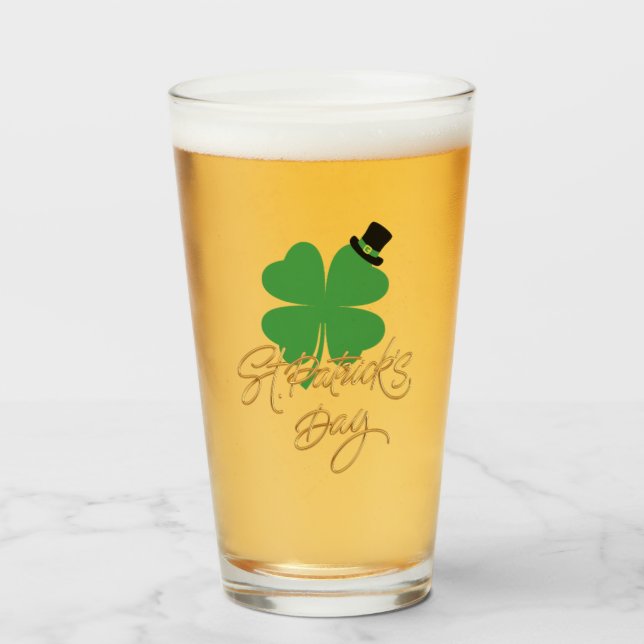 Lucky Sips: St. Patrick's Day Edition - Logo in ei Glas (Vorne (Gefüllt))