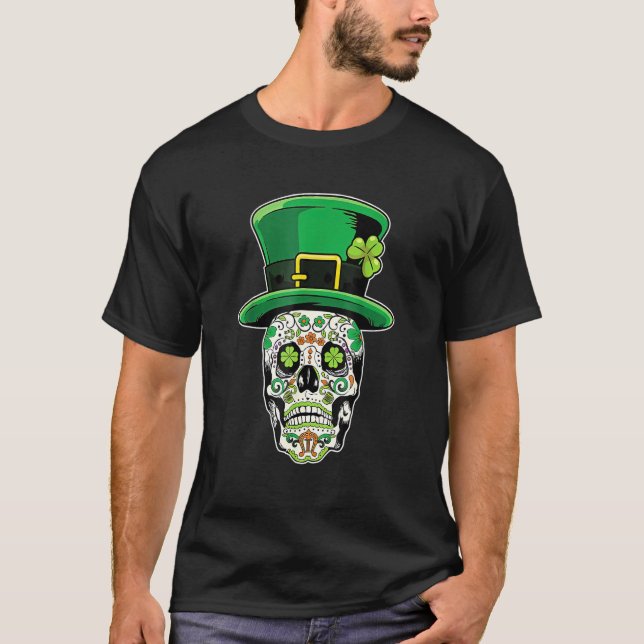 Lucky St. Patrick's day Green Irish Shamrock Skull T-Shirt (Vorderseite)