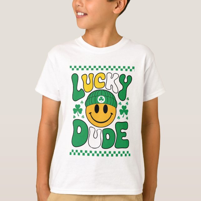 Lucky Typ Smile Face St. Patrick's Day T-Shirt (Vorderseite)