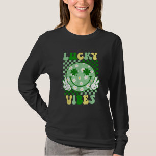 Lucky Vibes Happy St. Patrick's Day Kleeblatt T-Shirt