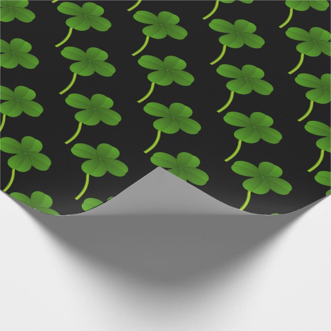 Lucky Vier Leaf Klee auf schwarz Geschenkpapier (Ecke)