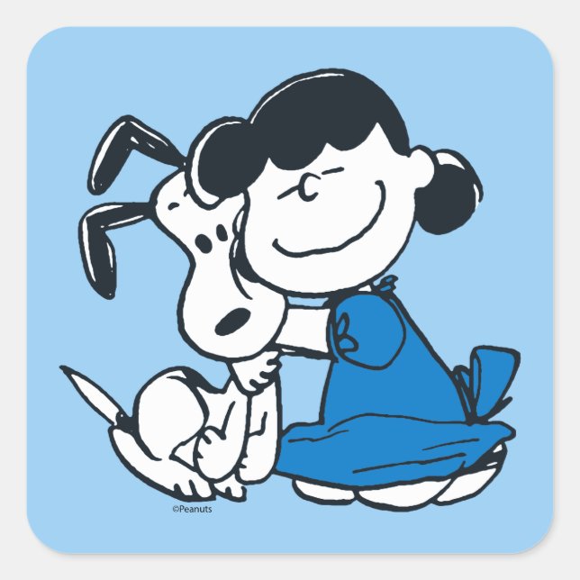 Lucy Hugging Snoopy Quadratischer Aufkleber (Vorderseite)