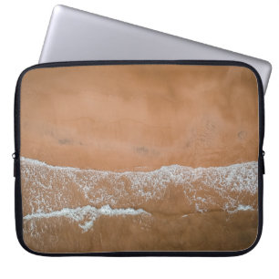Luftansicht des Strandes Laptopschutzhülle